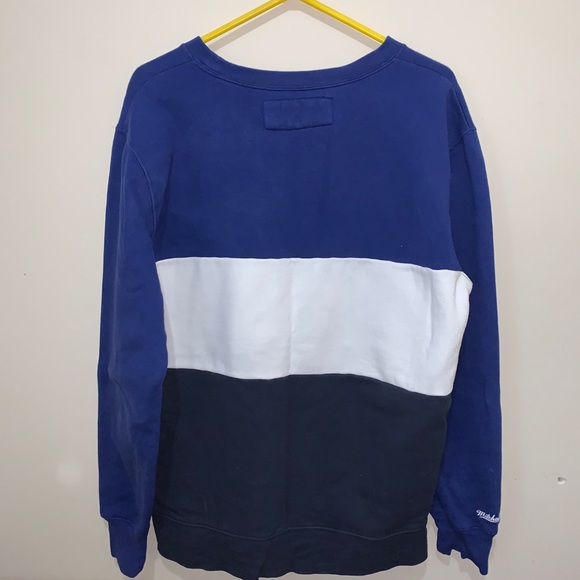 Mitchell & Ness TorontoMapleLeaf crewneck sweater - Picture 3 of 5